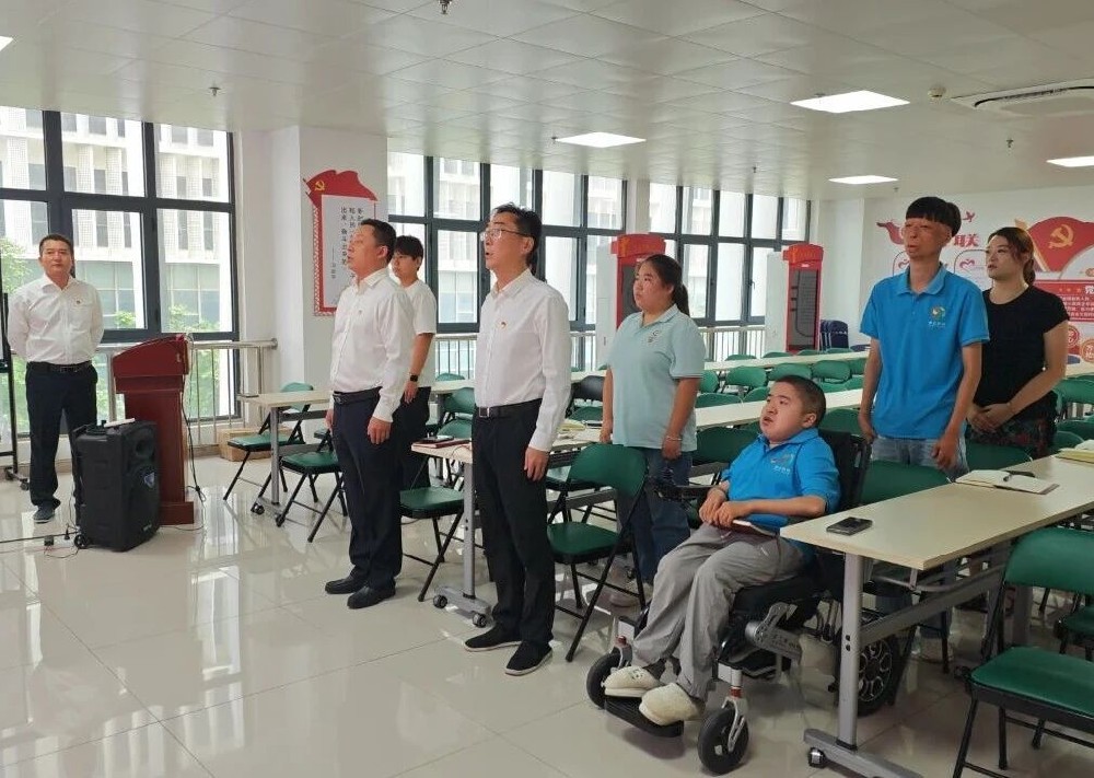 初心滚烫映党旗，砥砺奋进谱新篇——安徽德远人力资源有限公司党支部组织开展建党105周年主题活动